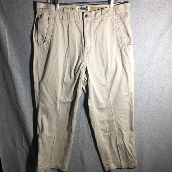 Mens Mountain Khaki Pants Tan Stained Outdoors Work Casual Trashed Career - Picture 1 of 6